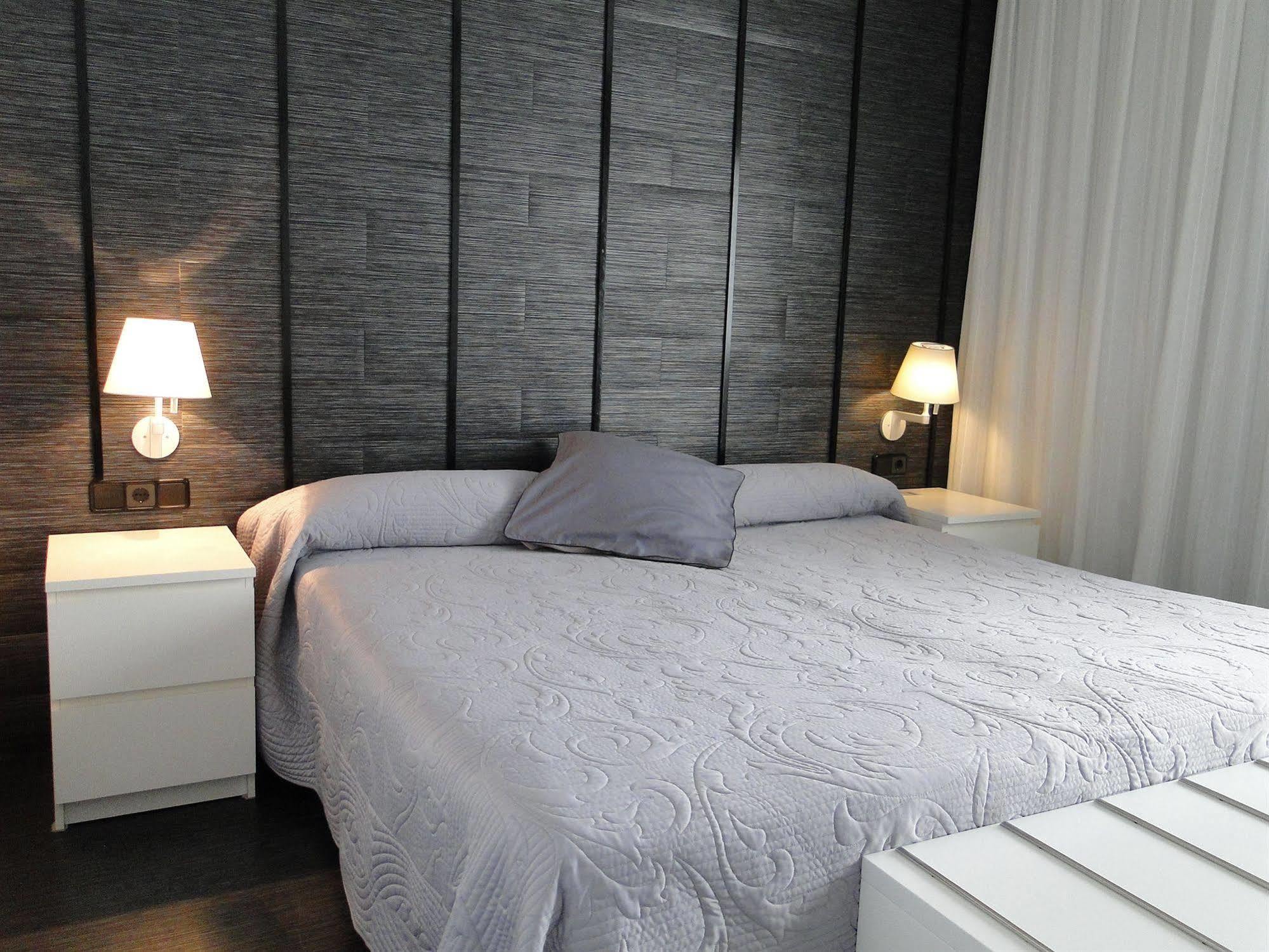 Apartamentos Villamor Dénia Extérieur photo