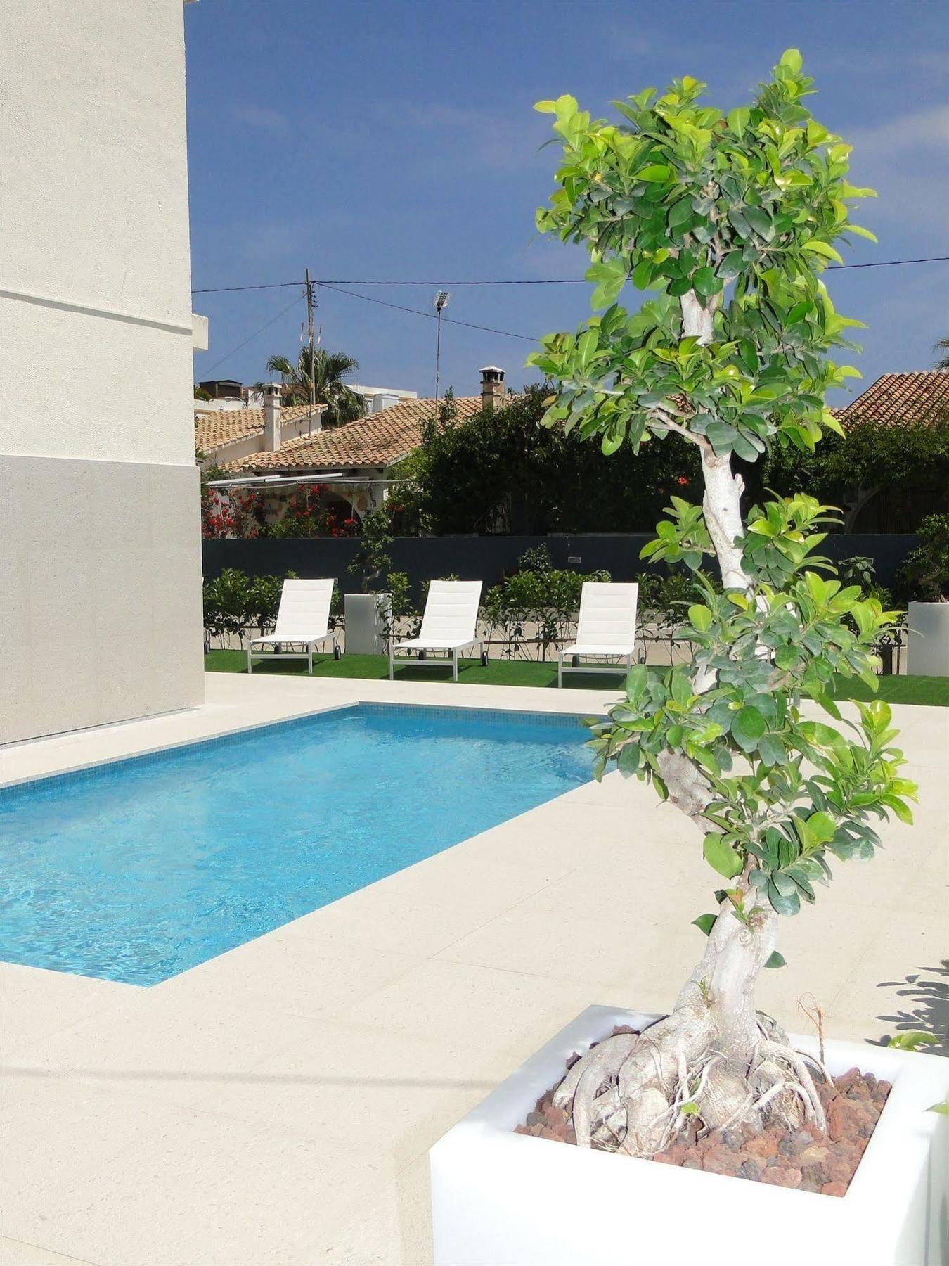 Apartamentos Villamor Dénia Extérieur photo