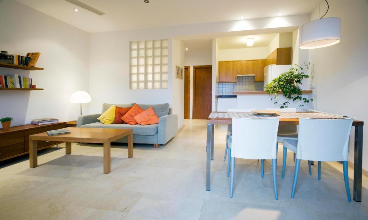 Apartamentos Villamor Dénia Extérieur photo